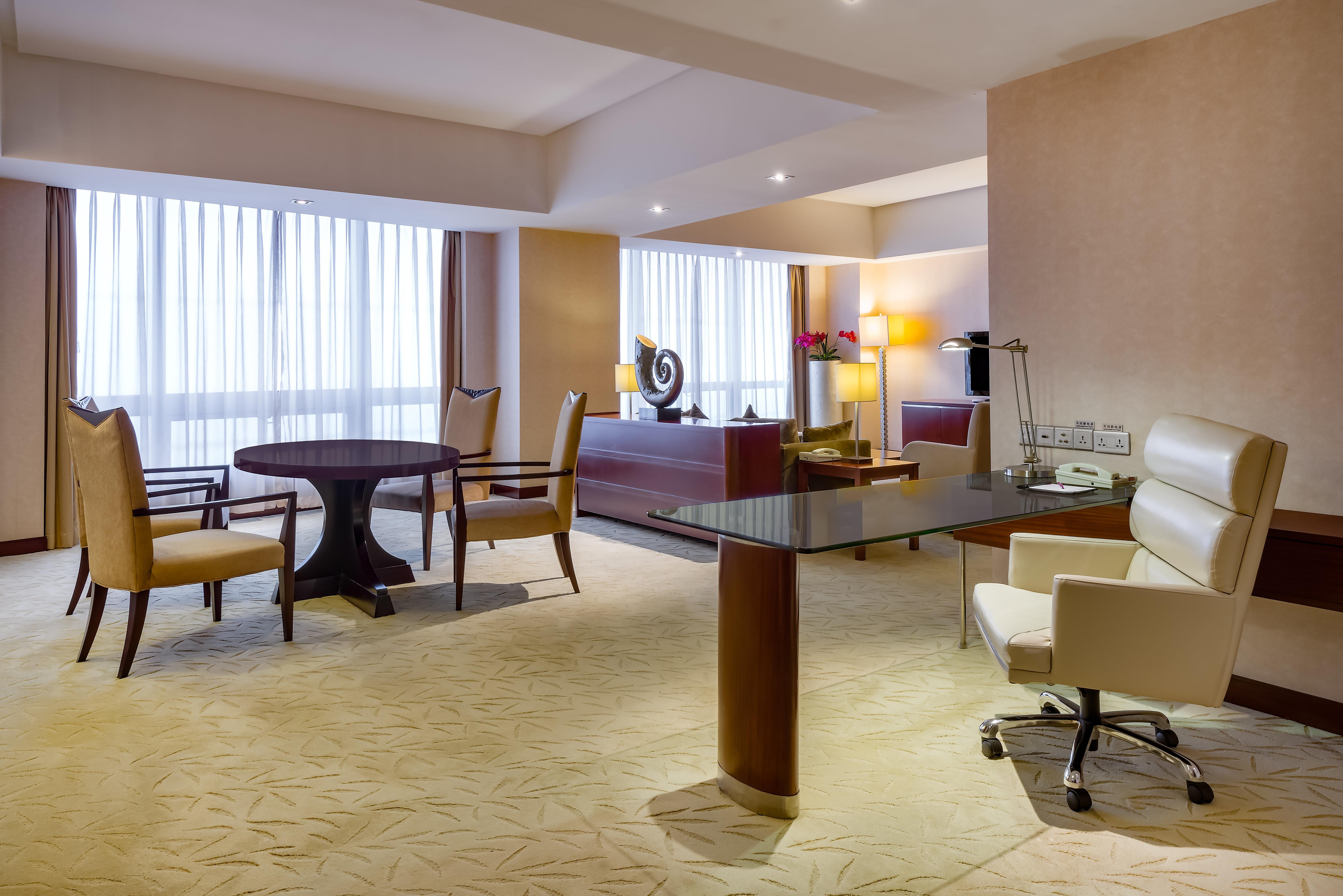 Готель Crowne Plaza Yantai Sea View By Ihg Екстер'єр фото