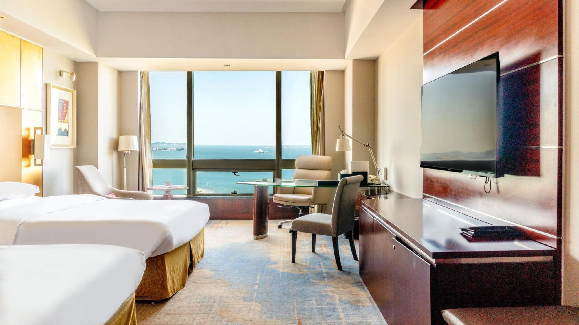 Готель Crowne Plaza Yantai Sea View By Ihg Екстер'єр фото